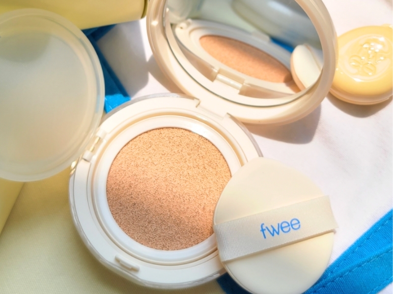 Fwee Egg-Fit Cover Cushion là dòng Cushion cho da nhạy cảm