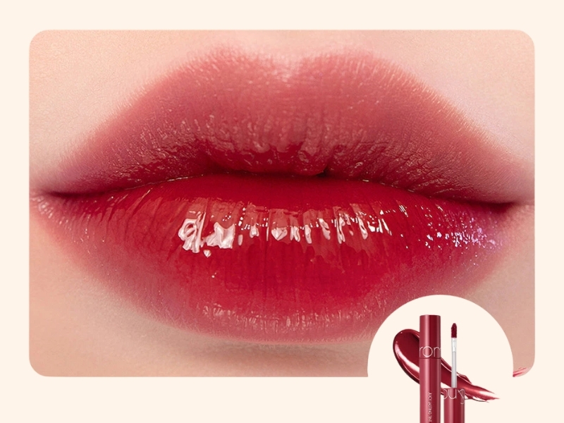 son Romand Juicy Lasting Tint #12 Cherry Bomb trên môi