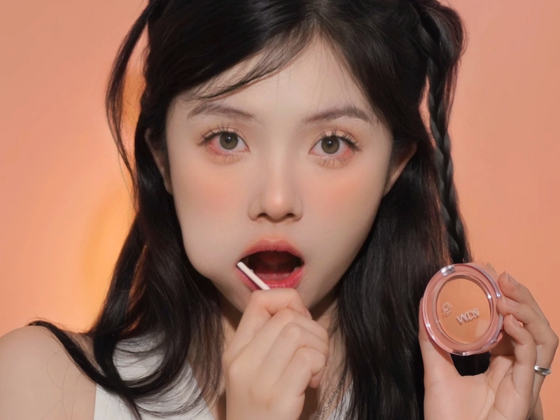 Màu đào cam đất của Lollipop VACOSI