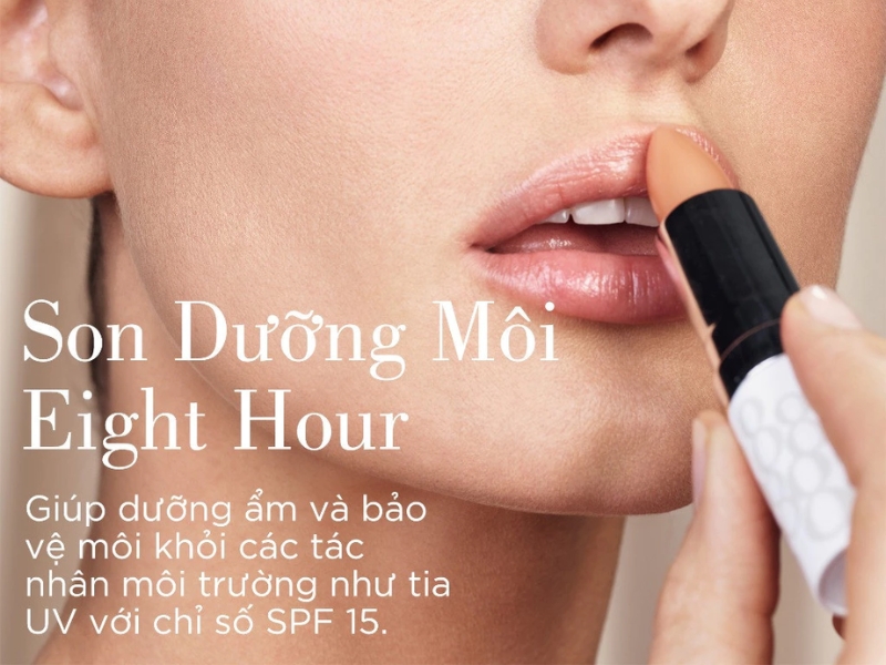 Sử dụng son dưỡng môi hằng ngày