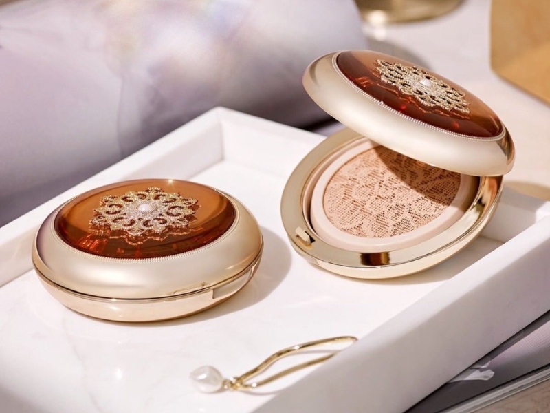 THE WHOO Cheongidan Essence Cushion