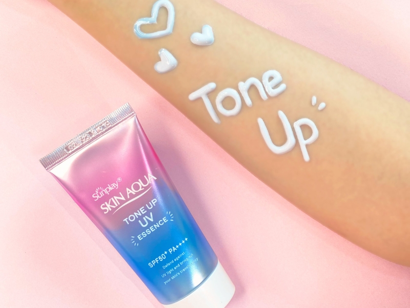 Kem chống nắng Sunplay Skinaqua