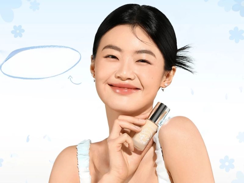 Kem nền Focallure lỏng mờ