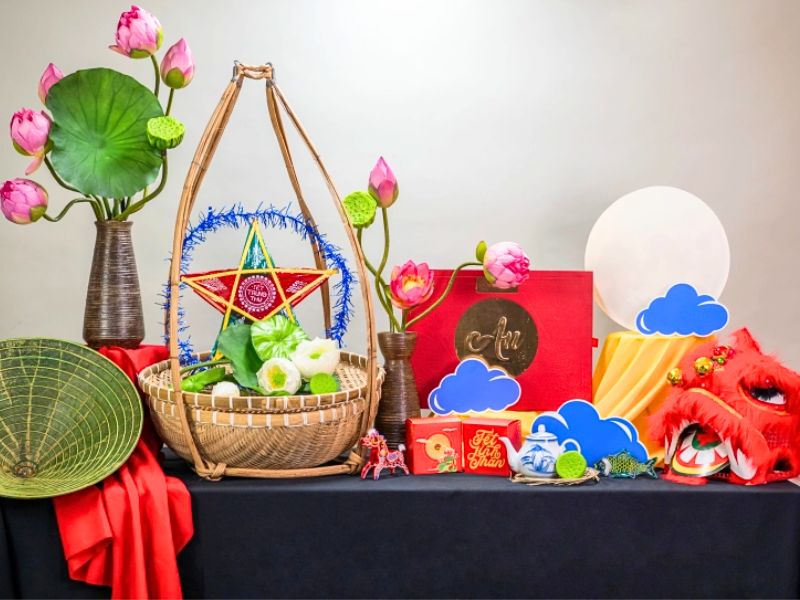 Mô hình mini để bàn trang trí trung thu cho văn phòng