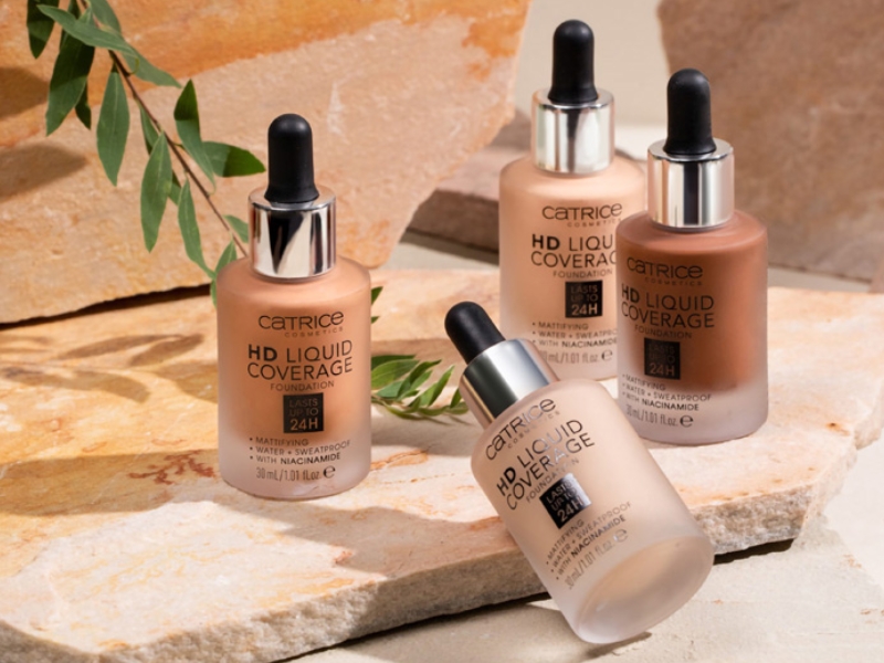 top kem nền che khuyết điểm Catrice HD Liquid Coverage Foundation.