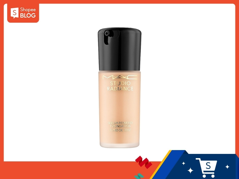 Kem nền cho da khô dạng serum MAC Studio Radiance