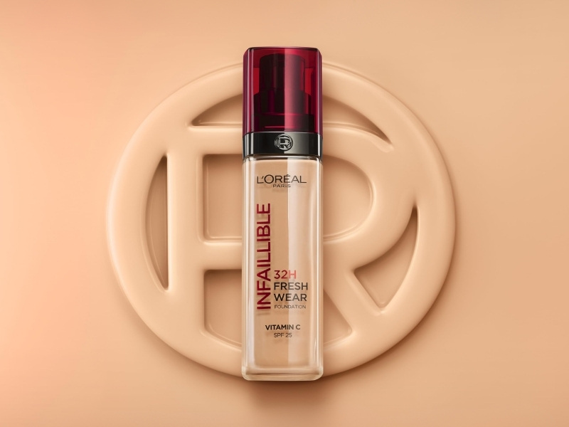 Kem nền che phủ tốt L’Oreal Paris Infaillible 32H Foundation