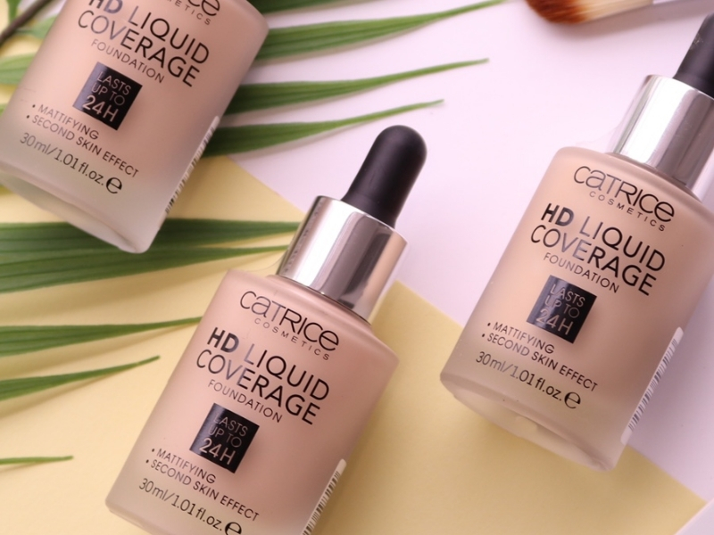 Catrice kiềm dầu che phủ tốt cho da dầu mụn lỗ chân lông to