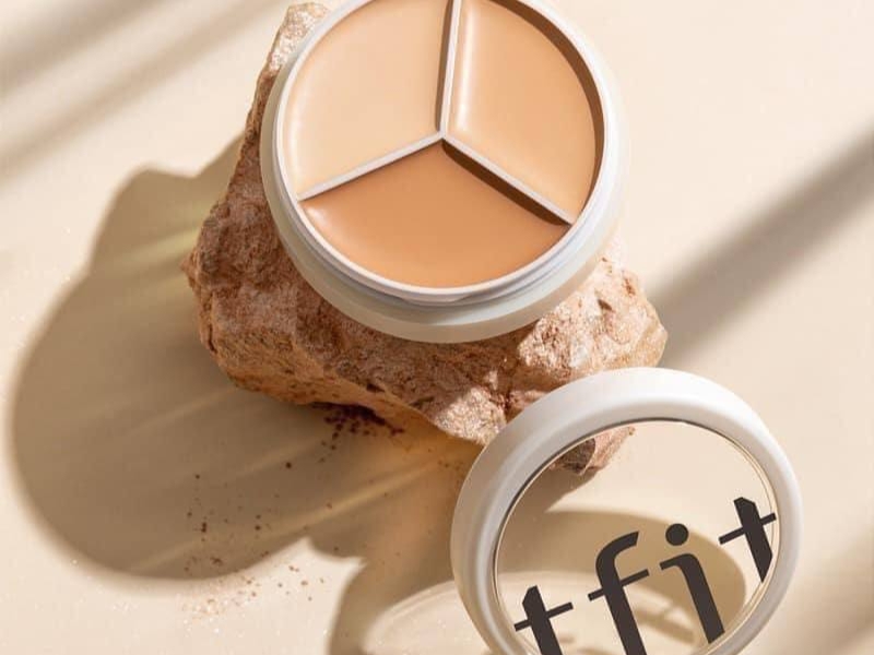 Kem che khuyết điểm Cover Up Pro Concealer TFIT