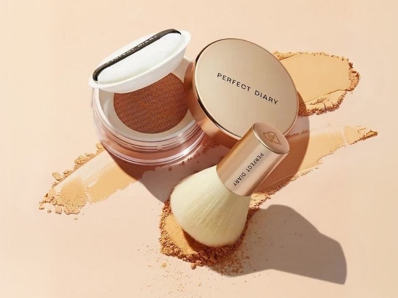Phấn phủ Perfect Diary Weightless Soft Velvet Blurring Loose Powder