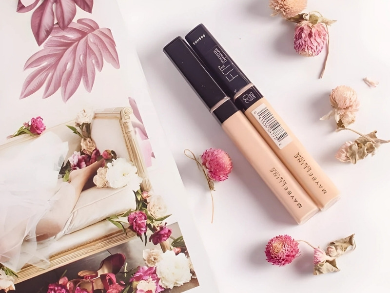 Kem che khuyết điểm Maybelline Fit Me Concealer