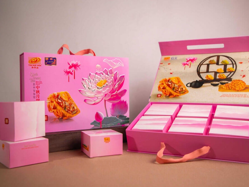 Bánh trung thu Tân Huê Viên