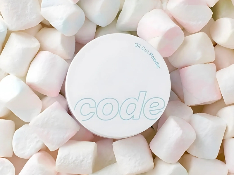 Phấn phủ bột kiềm dầu Code Glokolor Oil Cut Powder