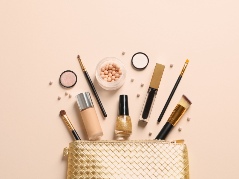 Bộ trang điểm cơ bản