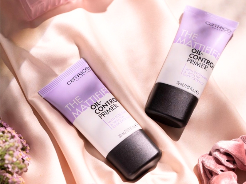 Kem lót cho da nhạy cảm Catrice Primer The Mattifier Oil-Control