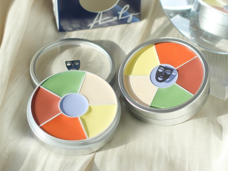 Bảng triệt sắc Kryolan