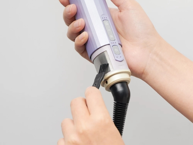 review máy sấy tạo kiểu LocknLock