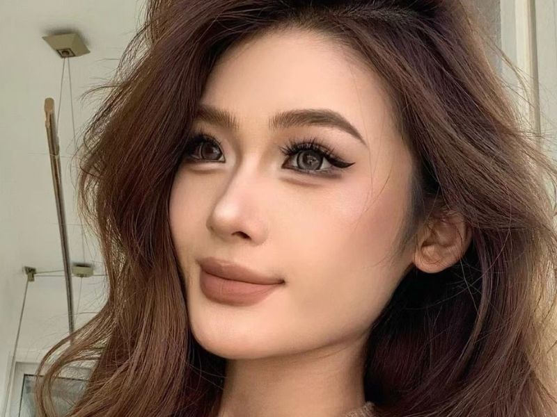 Tone makeup nâu tây 