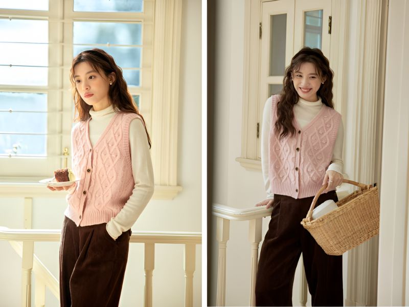 Phối màu nâu, màu trắng và màu hồng pastel 