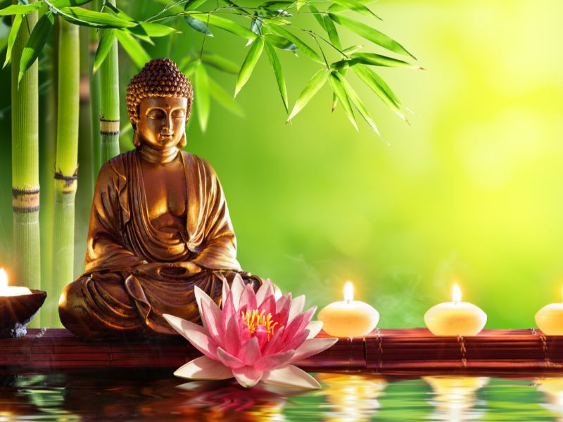 tượng phật từ bi