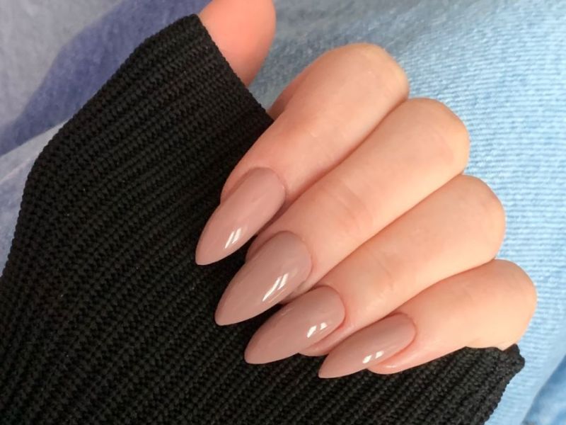 nail màu nude