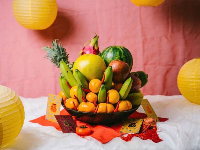 Cách để mâm ngũ quả trên bàn thờ miền Trung