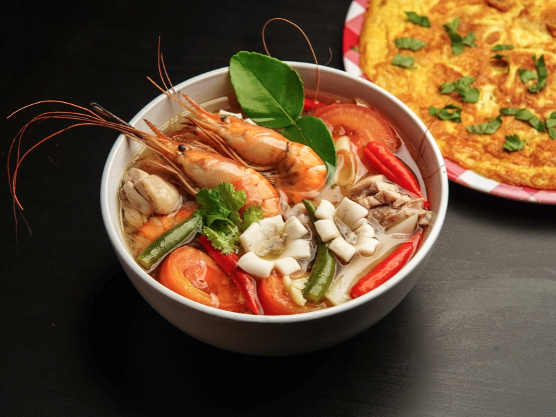 Lẩu Thái chua cay
