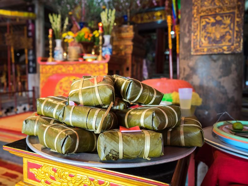bánh chưng nấu sẵn