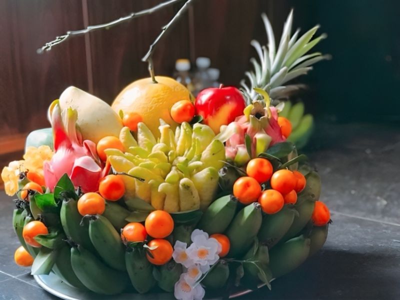 Cách bày mâm ngũ quả trên bàn thờ ngày Tết