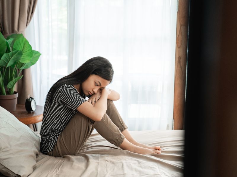 khóc lóc buồn bã