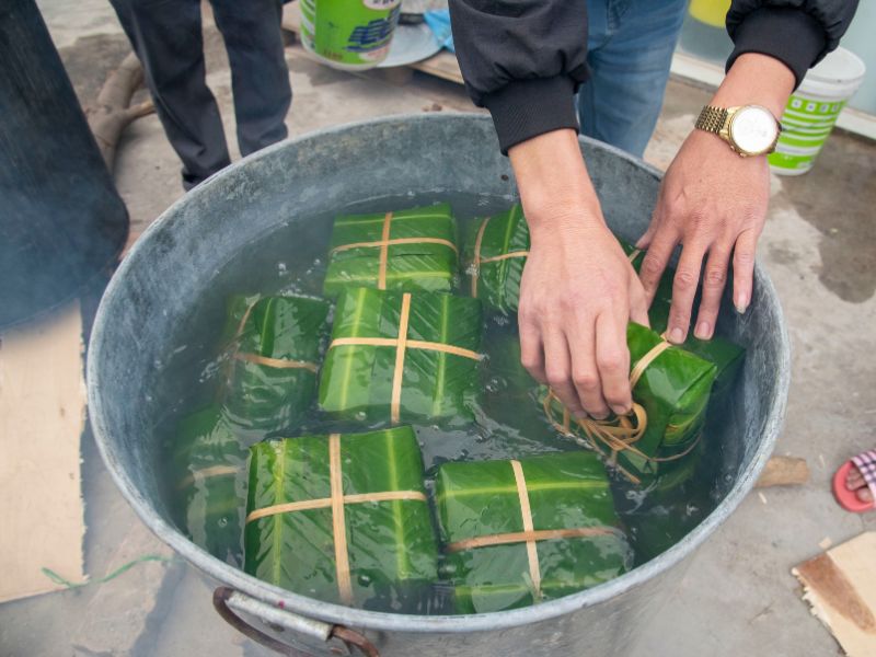 luộc bánh chưng