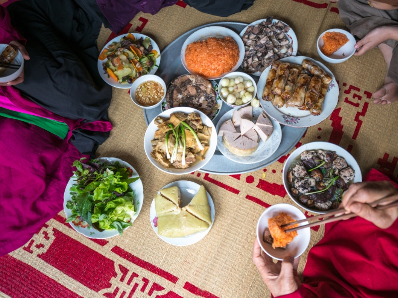 mâm cơm cúng tất niên