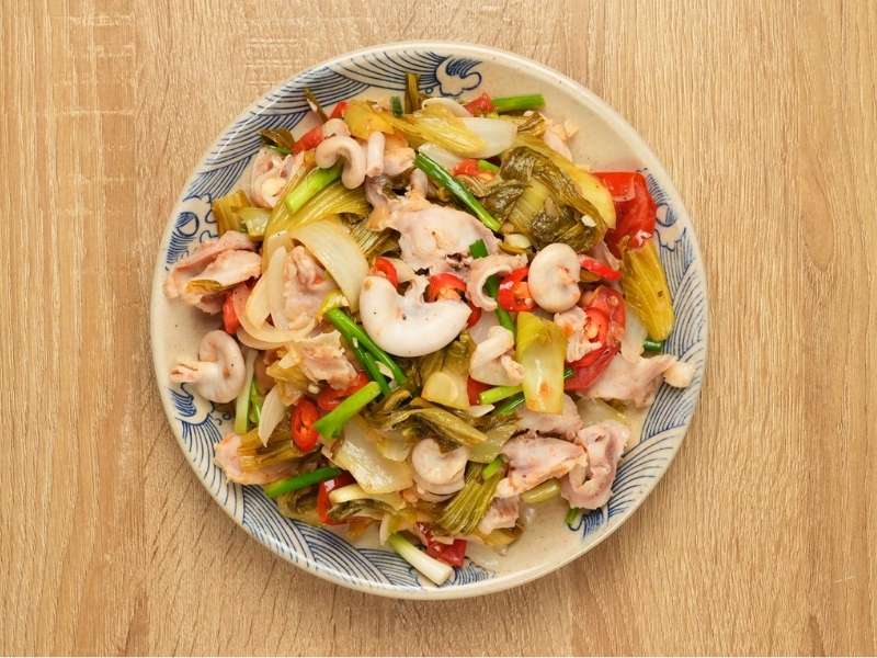 Dồi trường xào chua ngọt