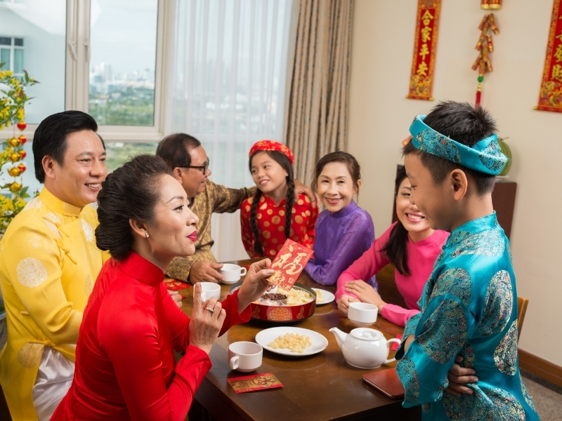 Lì xì, chúc tết