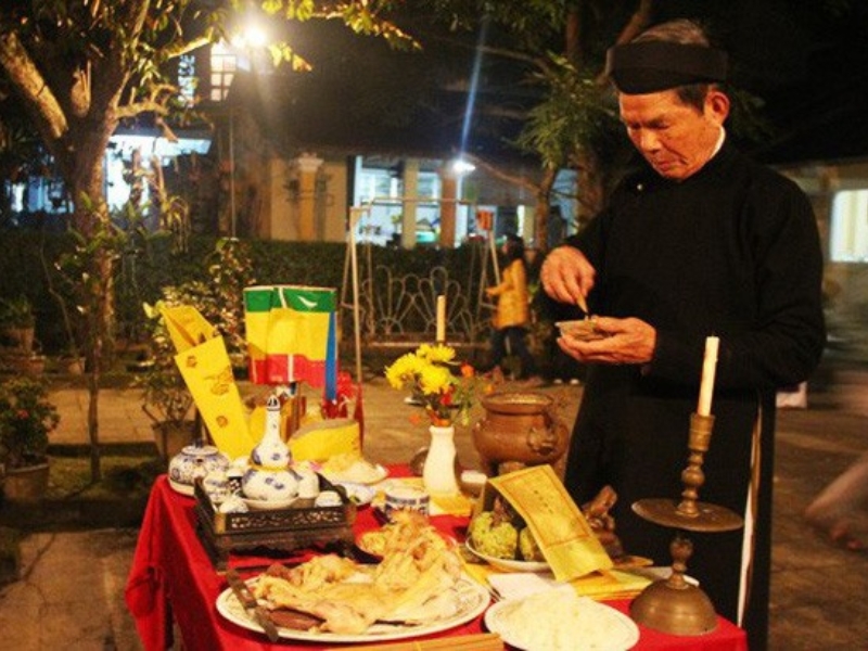 cúng giao thừa ngoài trời