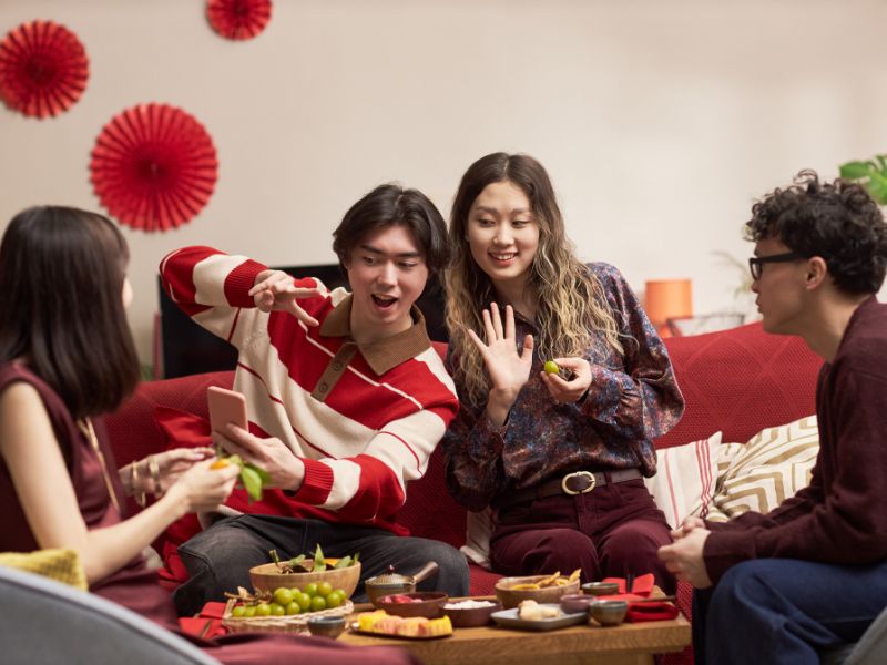chúc tết bạn bè