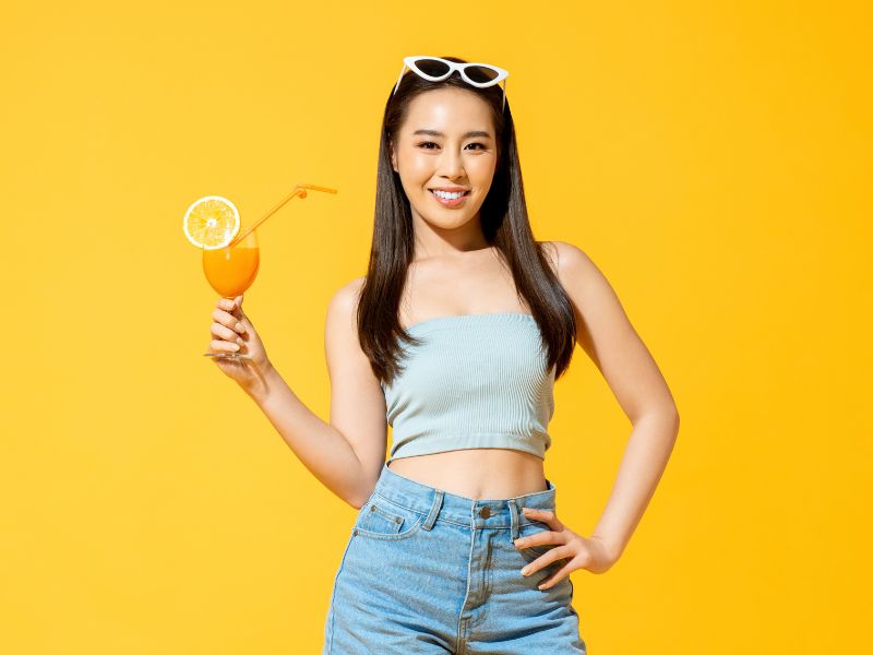 mặc áo lót không dây