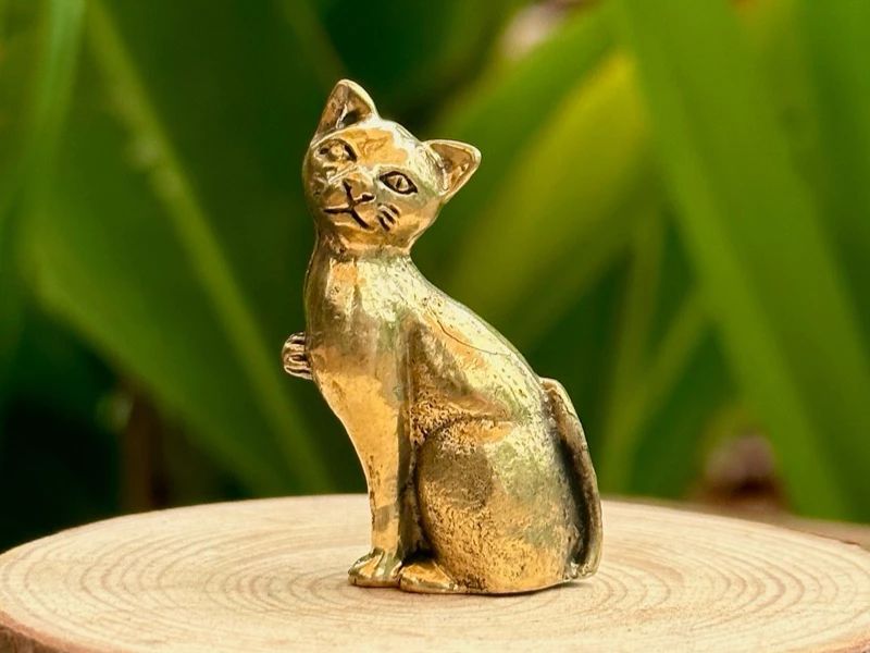 tượng mèo phong thủy