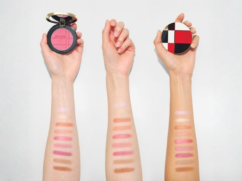 Bảng màu phấn má Shiseido Color Enhancer