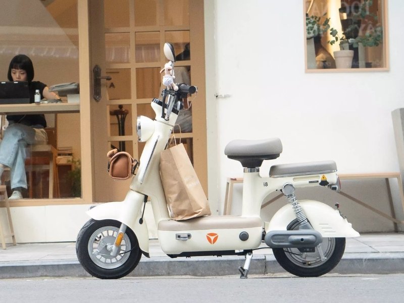 Xe đạp điện cho học sinh Yadea i8